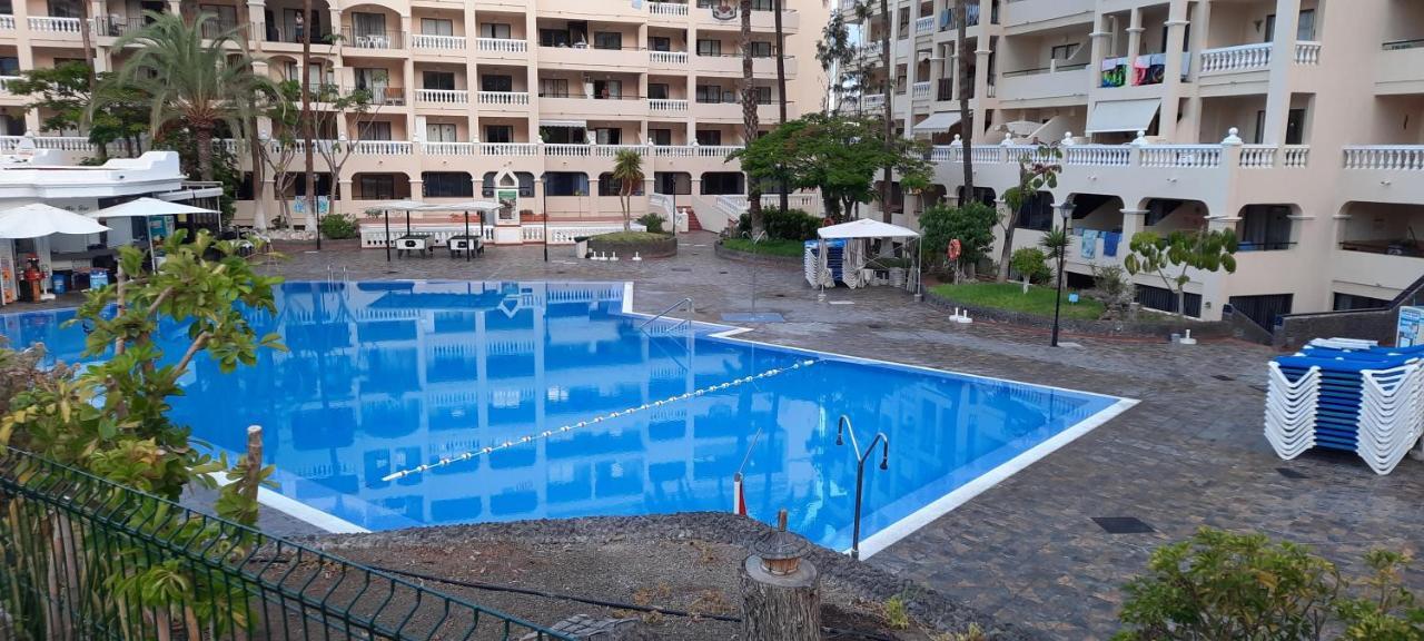 Castle Harbour Aparthotel Los Cristianos  Ngoại thất bức ảnh
