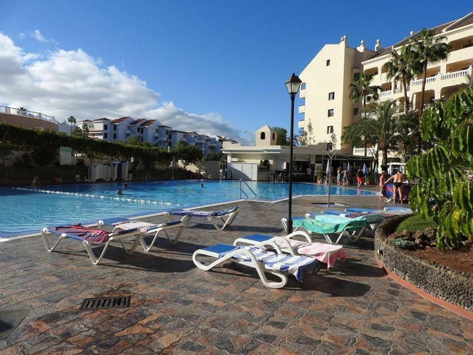 Castle Harbour Aparthotel Los Cristianos  Ngoại thất bức ảnh