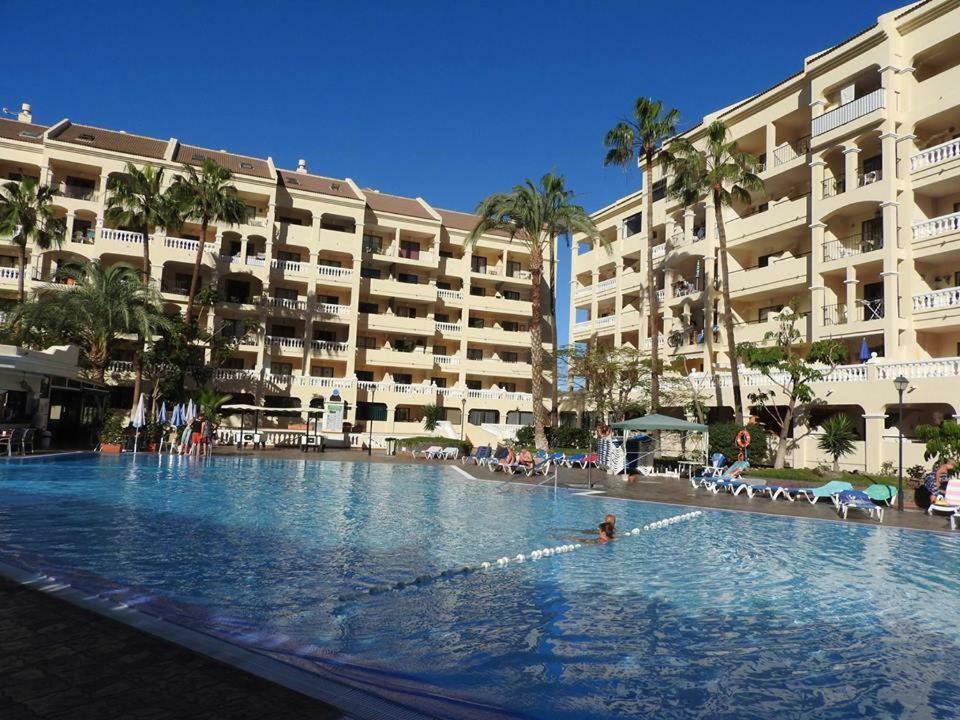Castle Harbour Aparthotel Los Cristianos  Ngoại thất bức ảnh