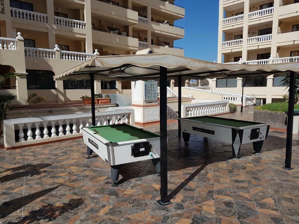 Castle Harbour Aparthotel Los Cristianos  Ngoại thất bức ảnh